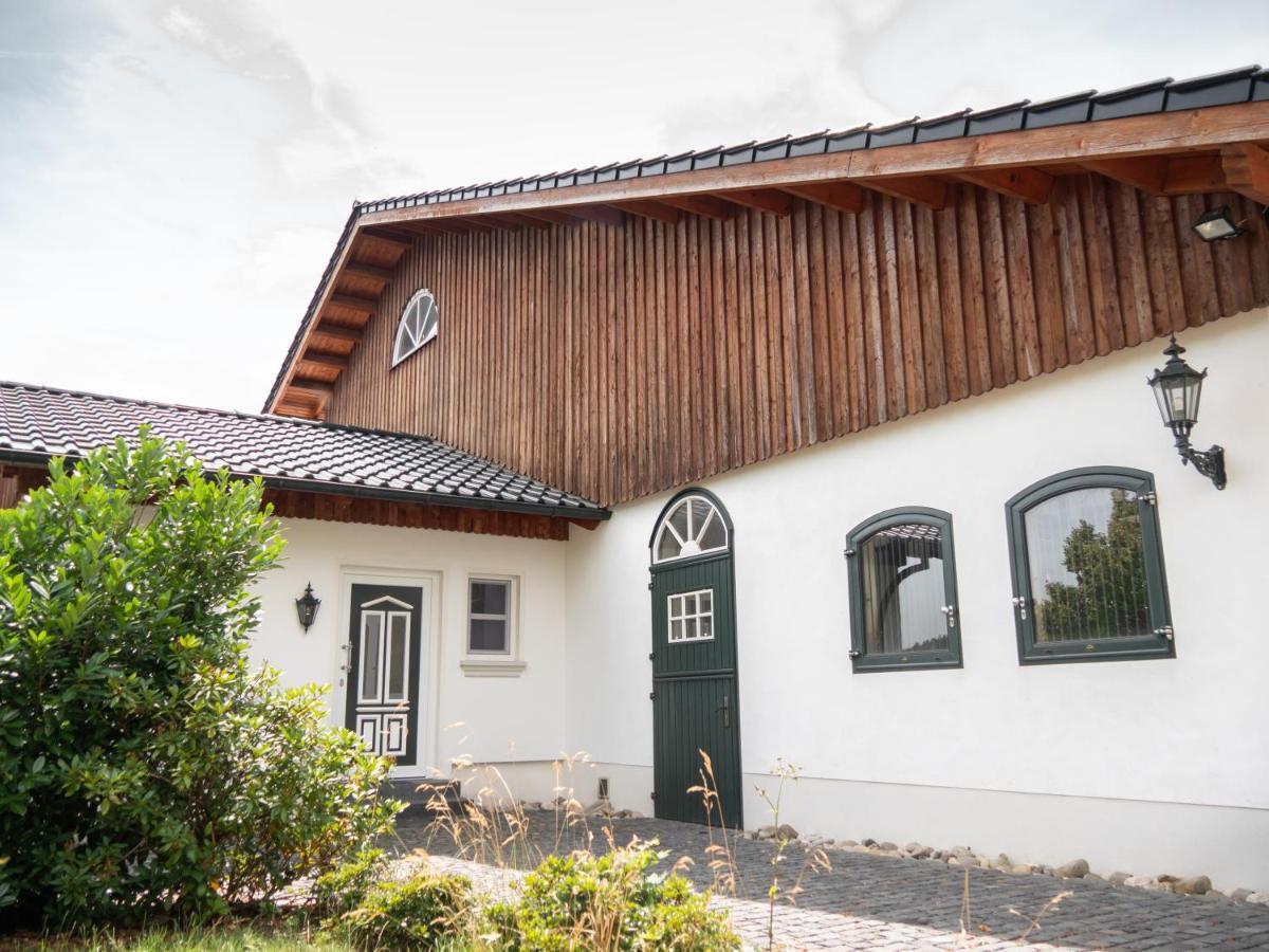 Reiterhof Und Pension Eichenhof Haiger Ngoại thất bức ảnh
